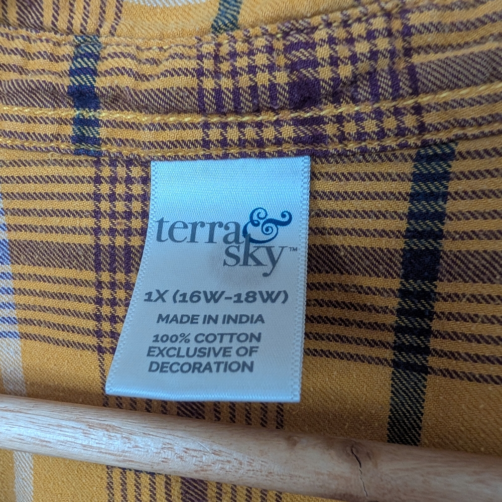 Terra & Sky Womens 1X Plaid Button Up Shirt Mustard Floral Embroidered Cotton‎ - Picture 3 of 4